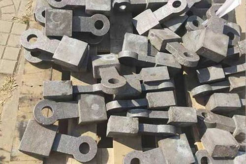 四川锤式破碎机锤头亿耐机械——矿山机械配件首选