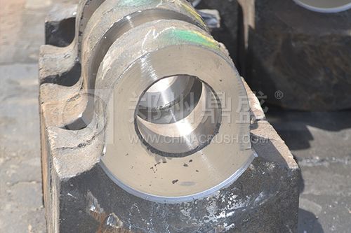 锤式破碎机的黄金配角 郑州鼎盛大金牙锤头