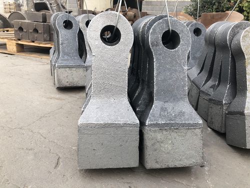 矿山碎石利器 高铬合金锤头与耐磨筛护板的卓越性能与应用